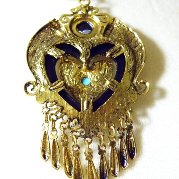 Boho Tassel and Heart Turquoise Pendant - Picture 12 of 12